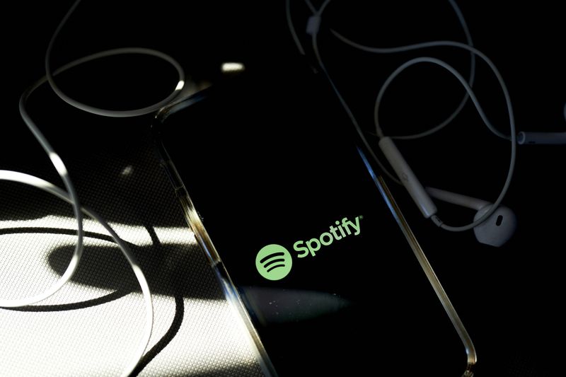 Spotify Podcasterları ve Beyaz Gürültü